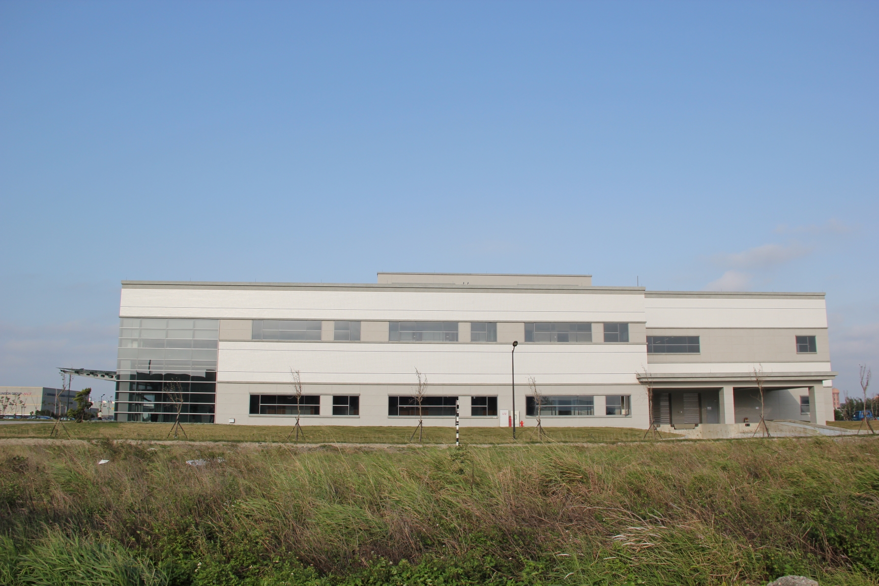 友達晶材台中港加工區一期廠房新建工程 